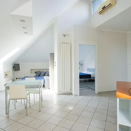 公寓 Loft Eugenio - *large And Bright Apartment*