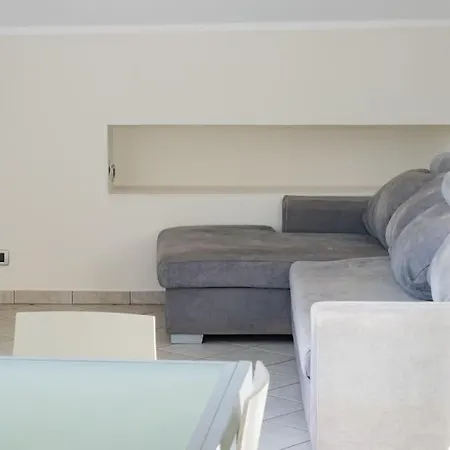 Loft Eugenio - *large And Bright Apartment* טורינו