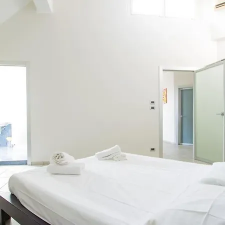 Loft Eugenio - *large And Bright Apartment*