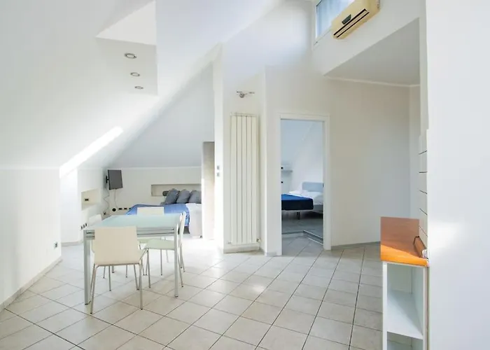 アパート Loft Eugenio - *large And Bright Apartment*