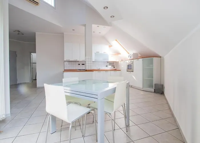 アパート Loft Eugenio - *large And Bright Apartment* *